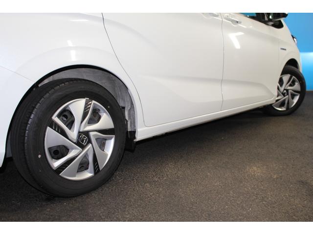 フリードハイブリッド ハイブリッド・Ｇホンダセンシング　禁煙車／後期型／１オーナー／Ｃパッケージ／ホンダセンシング／両側電動スライドドア／レーダークルーズコントロール／レーンアシスト／クリアランソナー／オートマチックハイビーム／ウォークスルー／寒冷地仕様（61枚目）