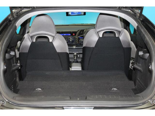 ＣＲ－Ｚ α　禁煙車／寒冷地仕様／クルーズコントロール／デジタルインナーミラー型ドラレコ／パークアシスト／社外７ＡＷ／バックカメラ／オートライト／ミュージックプレイヤー接続／キーレス／スマートキー／電動格納ミラー（8枚目）