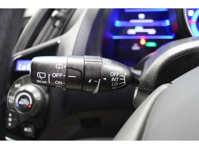 ＣＲ－Ｚ α　禁煙車／寒冷地仕様／クルーズコントロール／デジタルインナーミラー型ドラレコ／パークアシスト／社外７ＡＷ／バックカメラ／オートライト／ミュージックプレイヤー接続／キーレス／スマートキー／電動格納ミラー（64枚目）