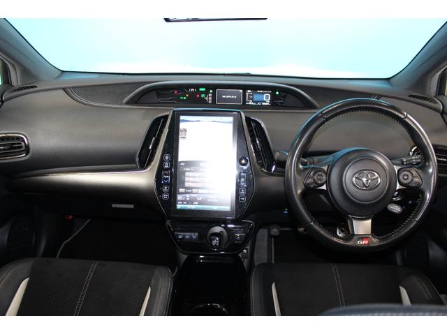 周りの使用感も少なく、状態の良いお車です！ご不明点やご来店のお際は是非お電話でご連絡下さい！