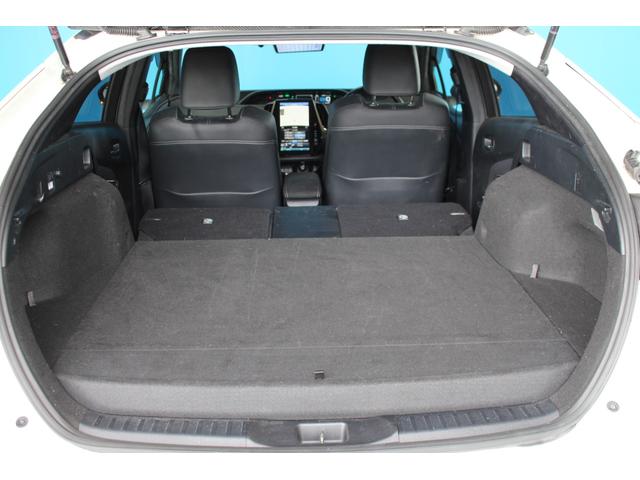 ラゲッジスペースも充実しております！シートアレンジ次第では大きな荷物も積めますよ！ご不明点やご来店のお際は是非お電話でご連絡下さい！