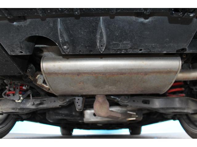 内陸使用のお車ですので下廻りのサビも少なく安心です！ご不明点やご来店のお際は是非お電話でご連絡下さい！