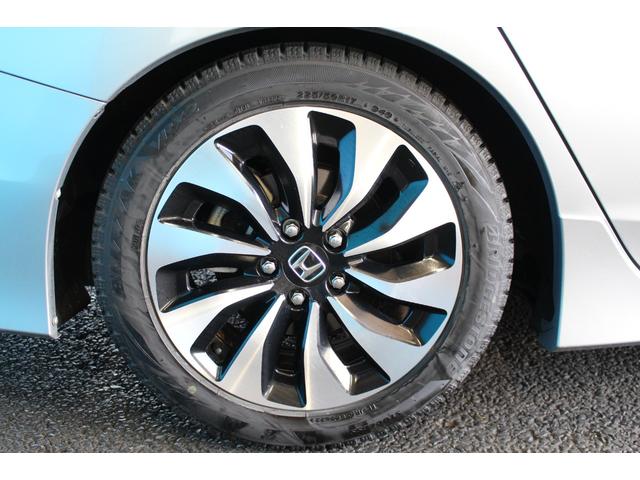 アコードハイブリッド ＥＸ　ＴＥＩＮ車高調／ホンダセンシング／純正ナビ／バックカメラ／ＥＴＣ／シートメモリー／シートヒーター／ドライブレコーダー／ＬＥＤヘッドライト／禁煙／レーダークルーズコントロール／ブルートゥース接続／（28枚目）