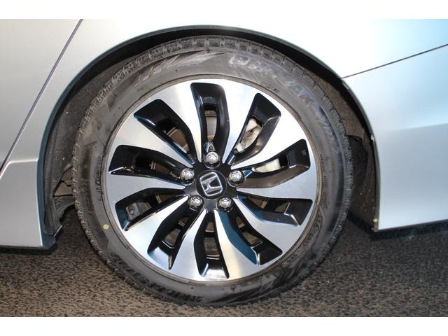 アコードハイブリッド ＥＸ　ＴＥＩＮ車高調／ホンダセンシング／純正ナビ／バックカメラ／ＥＴＣ／シートメモリー／シートヒーター／ドライブレコーダー／ＬＥＤヘッドライト／禁煙／レーダークルーズコントロール／ブルートゥース接続／（29枚目）