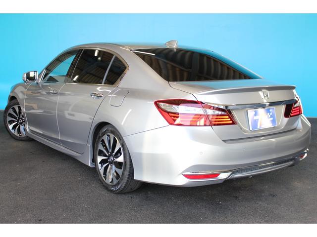 アコードハイブリッド ＥＸ　ＴＥＩＮ車高調／ホンダセンシング／純正ナビ／バックカメラ／ＥＴＣ／シートメモリー／シートヒーター／ドライブレコーダー／ＬＥＤヘッドライト／禁煙／レーダークルーズコントロール／ブルートゥース接続／（33枚目）