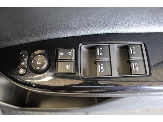 アコードハイブリッド ＥＸ　ＴＥＩＮ車高調／ホンダセンシング／純正ナビ／バックカメラ／ＥＴＣ／シートメモリー／シートヒーター／ドライブレコーダー／ＬＥＤヘッドライト／禁煙／レーダークルーズコントロール／ブルートゥース接続／（70枚目）