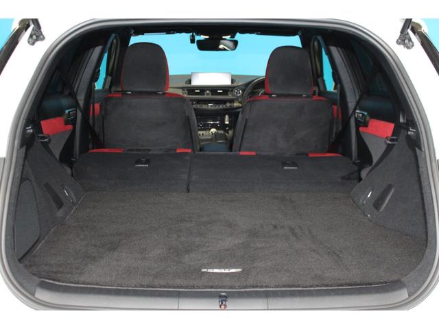 ＣＴ ＣＴ２００ｈ　Ｆスポーツ　禁煙車／サンルーフ／レーダークルーズコントロール／レーンアシスト／オートマチックハイビーム／衝突軽減／ＬＥＤ／社外１８ＡＷ／パークアシスト／シートヒーター／バックカメラ／ブルートゥース／ＥＴＣ２．０（9枚目）