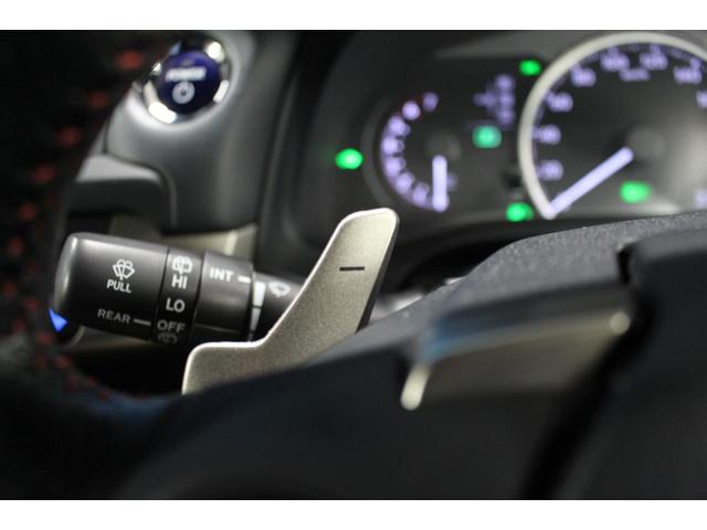 ＣＴ ＣＴ２００ｈ　Ｆスポーツ　禁煙車／サンルーフ／レーダークルーズコントロール／レーンアシスト／オートマチックハイビーム／衝突軽減／ＬＥＤ／社外１８ＡＷ／パークアシスト／シートヒーター／バックカメラ／ブルートゥース／ＥＴＣ２．０（17枚目）