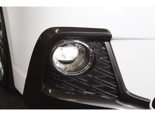 ＣＴ ＣＴ２００ｈ　Ｆスポーツ　禁煙車／サンルーフ／レーダークルーズコントロール／レーンアシスト／オートマチックハイビーム／衝突軽減／ＬＥＤ／社外１８ＡＷ／パークアシスト／シートヒーター／バックカメラ／ブルートゥース／ＥＴＣ２．０（28枚目）