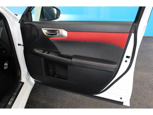 ＣＴ ＣＴ２００ｈ　Ｆスポーツ　禁煙車／サンルーフ／レーダークルーズコントロール／レーンアシスト／オートマチックハイビーム／衝突軽減／ＬＥＤ／社外１８ＡＷ／パークアシスト／シートヒーター／バックカメラ／ブルートゥース／ＥＴＣ２．０（55枚目）