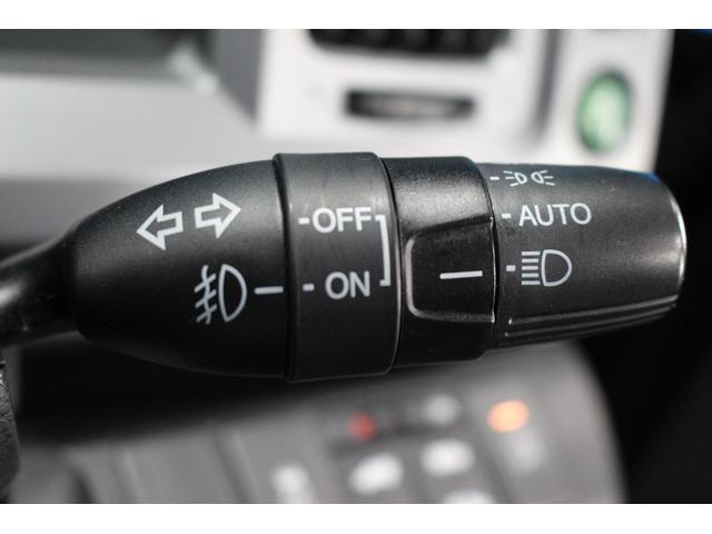 ステップワゴンスパーダ Ｚ　クールスピリット　後席モニター／パナソニック９インチナビ／両側電動スライド／禁煙／ドラレコ／ＥＴＣ／バックカメラ／オートクルーズコントロール／アダクティブコーナリングライト／寒冷地仕様／純正１７インチＡＷ／ＨＩＤライト（37枚目）