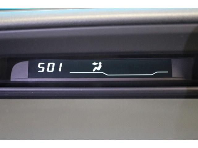 ステップワゴンスパーダ Ｚ　クールスピリット　後席モニター／パナソニック９インチナビ／両側電動スライド／禁煙／ドラレコ／ＥＴＣ／バックカメラ／オートクルーズコントロール／アダクティブコーナリングライト／寒冷地仕様／純正１７インチＡＷ／ＨＩＤライト（45枚目）