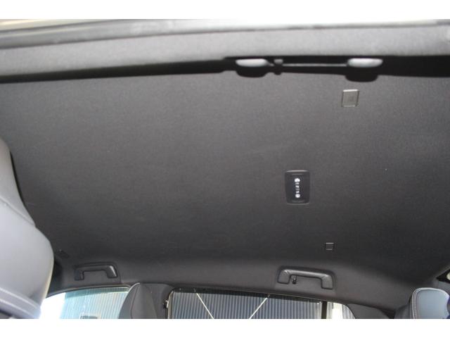 クラウン Ｚ　禁煙車／セーフティセンス／黒革シート／純正１２．３インチディスプレイオーディオ／全周囲カメラ／フルセグ／デジタルインナーミラー／レーダークルーズコントロール／シートベンチレーション／ＢＳＭ／ＥＴＣ（10枚目）