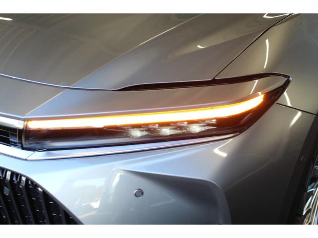 クラウン Ｚ　禁煙車／セーフティセンス／黒革シート／純正１２．３インチディスプレイオーディオ／全周囲カメラ／フルセグ／デジタルインナーミラー／レーダークルーズコントロール／シートベンチレーション／ＢＳＭ／ＥＴＣ（31枚目）