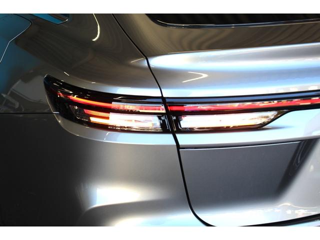 クラウン Ｚ　禁煙車／セーフティセンス／黒革シート／純正１２．３インチディスプレイオーディオ／全周囲カメラ／フルセグ／デジタルインナーミラー／レーダークルーズコントロール／シートベンチレーション／ＢＳＭ／ＥＴＣ（42枚目）