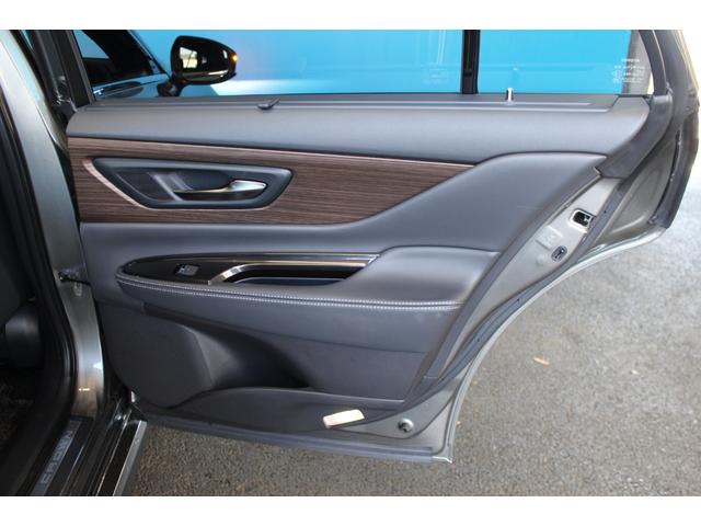クラウン Ｚ　禁煙車／セーフティセンス／黒革シート／純正１２．３インチディスプレイオーディオ／全周囲カメラ／フルセグ／デジタルインナーミラー／レーダークルーズコントロール／シートベンチレーション／ＢＳＭ／ＥＴＣ（52枚目）