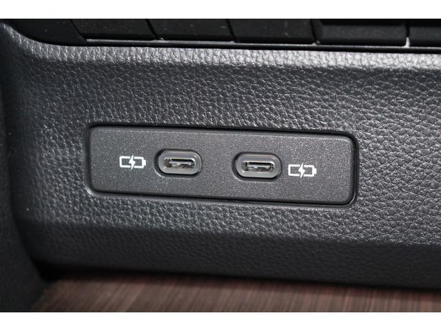 クラウン Ｚ　禁煙車／セーフティセンス／黒革シート／純正１２．３インチディスプレイオーディオ／全周囲カメラ／フルセグ／デジタルインナーミラー／レーダークルーズコントロール／シートベンチレーション／ＢＳＭ／ＥＴＣ（63枚目）