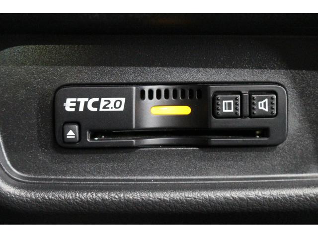 オデッセイハイブリッド ｅ：ＨＥＶアブソルート・ＥＸ　純正９インチナビ／全周囲カメラ／禁煙／両側電動スライドドア／ホンダセンシング／パワーバックドア／シートヒーター／アダプティブクルーズコントロール／ドラレコ／ＬＥＤヘッドライト／ＨＤＭＩ接続／ＥＴＣ／（14枚目）