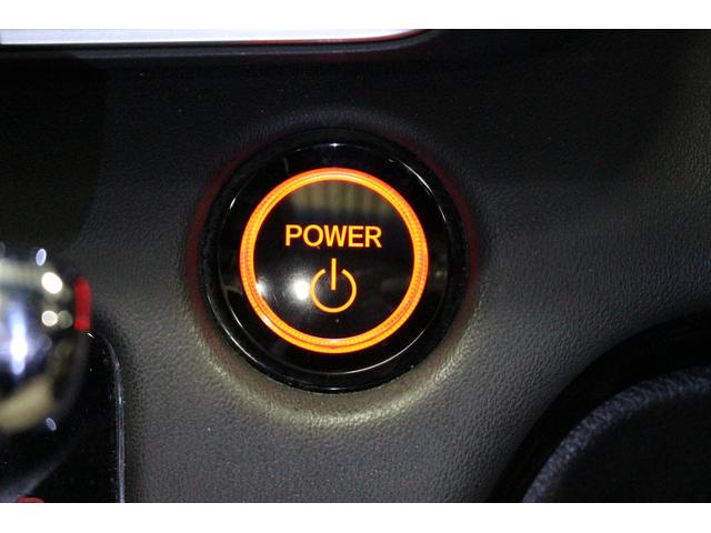 オデッセイハイブリッド ｅ：ＨＥＶアブソルート・ＥＸ　純正９インチナビ／全周囲カメラ／禁煙／両側電動スライドドア／ホンダセンシング／パワーバックドア／シートヒーター／アダプティブクルーズコントロール／ドラレコ／ＬＥＤヘッドライト／ＨＤＭＩ接続／ＥＴＣ／（16枚目）