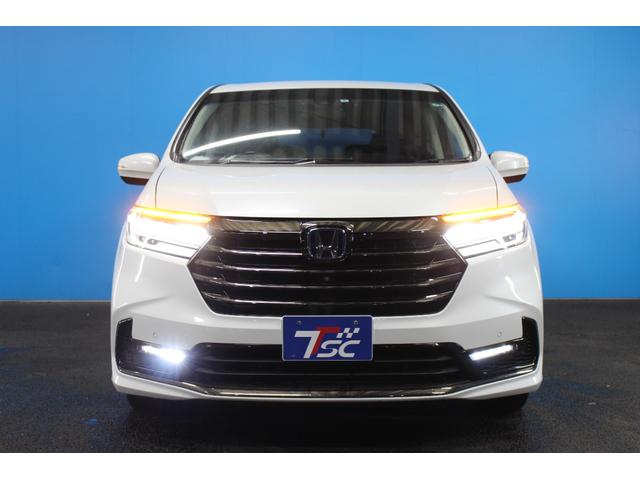 オデッセイハイブリッド ｅ：ＨＥＶアブソルート・ＥＸ　純正９インチナビ／全周囲カメラ／禁煙／両側電動スライドドア／ホンダセンシング／パワーバックドア／シートヒーター／アダプティブクルーズコントロール／ドラレコ／ＬＥＤヘッドライト／ＨＤＭＩ接続／ＥＴＣ／（17枚目）