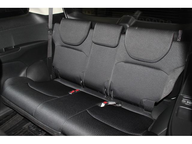 オデッセイハイブリッド ｅ：ＨＥＶアブソルート・ＥＸ　純正９インチナビ／全周囲カメラ／禁煙／両側電動スライドドア／ホンダセンシング／パワーバックドア／シートヒーター／アダプティブクルーズコントロール／ドラレコ／ＬＥＤヘッドライト／ＨＤＭＩ接続／ＥＴＣ／（27枚目）