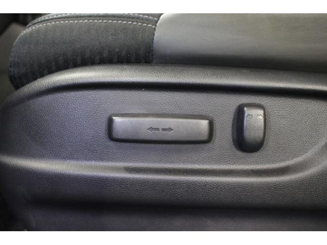 オデッセイハイブリッド ｅ：ＨＥＶアブソルート・ＥＸ　純正９インチナビ／全周囲カメラ／禁煙／両側電動スライドドア／ホンダセンシング／パワーバックドア／シートヒーター／アダプティブクルーズコントロール／ドラレコ／ＬＥＤヘッドライト／ＨＤＭＩ接続／ＥＴＣ／（42枚目）