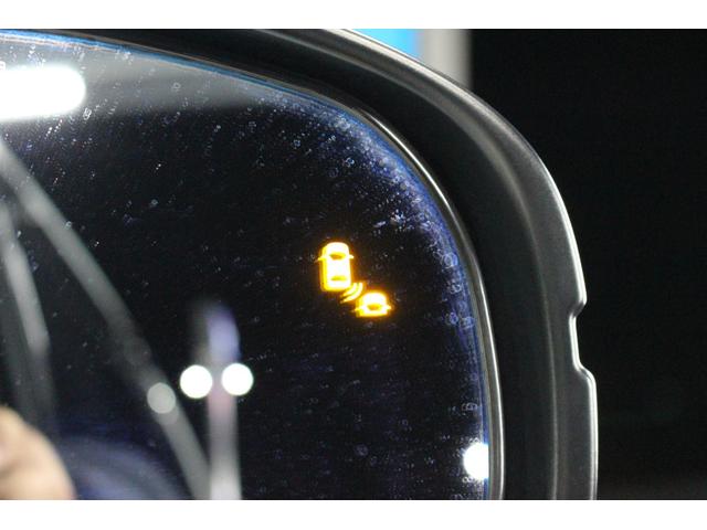 オデッセイハイブリッド ｅ：ＨＥＶアブソルート・ＥＸ　純正９インチナビ／全周囲カメラ／禁煙／両側電動スライドドア／ホンダセンシング／パワーバックドア／シートヒーター／アダプティブクルーズコントロール／ドラレコ／ＬＥＤヘッドライト／ＨＤＭＩ接続／ＥＴＣ／（44枚目）