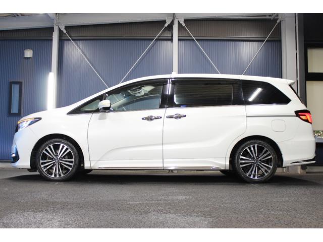 オデッセイハイブリッド ｅ：ＨＥＶアブソルート・ＥＸ　純正９インチナビ／全周囲カメラ／禁煙／両側電動スライドドア／ホンダセンシング／パワーバックドア／シートヒーター／アダプティブクルーズコントロール／ドラレコ／ＬＥＤヘッドライト／ＨＤＭＩ接続／ＥＴＣ／（64枚目）