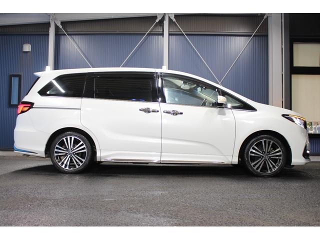 オデッセイハイブリッド ｅ：ＨＥＶアブソルート・ＥＸ　純正９インチナビ／全周囲カメラ／禁煙／両側電動スライドドア／ホンダセンシング／パワーバックドア／シートヒーター／アダプティブクルーズコントロール／ドラレコ／ＬＥＤヘッドライト／ＨＤＭＩ接続／ＥＴＣ／（65枚目）