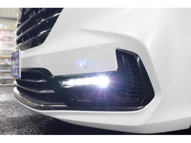 オデッセイハイブリッド ｅ：ＨＥＶアブソルート・ＥＸ　純正９インチナビ／全周囲カメラ／禁煙／両側電動スライドドア／ホンダセンシング／パワーバックドア／シートヒーター／アダプティブクルーズコントロール／ドラレコ／ＬＥＤヘッドライト／ＨＤＭＩ接続／ＥＴＣ／（73枚目）