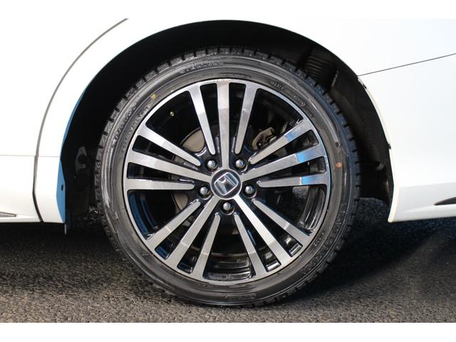 オデッセイハイブリッド ｅ：ＨＥＶアブソルート・ＥＸ　純正９インチナビ／全周囲カメラ／禁煙／両側電動スライドドア／ホンダセンシング／パワーバックドア／シートヒーター／アダプティブクルーズコントロール／ドラレコ／ＬＥＤヘッドライト／ＨＤＭＩ接続／ＥＴＣ／（77枚目）