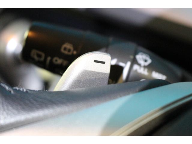 ステップワゴンスパーダ Ｚ　純正９インチナビ／両側電動スライドドア／禁煙／バックカメラ／コンフォートビューＰｋｇ／パドルシフト／ステアリングリモコン／ＨＩＤヘッドライト／アイドリングストップ／３列シート／純正１６インチＡＷ／（13枚目）