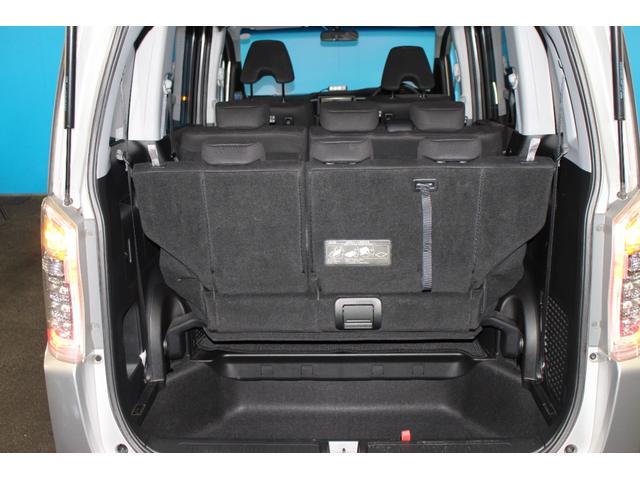 ステップワゴンスパーダ Ｚ　純正９インチナビ／両側電動スライドドア／禁煙／バックカメラ／コンフォートビューＰｋｇ／パドルシフト／ステアリングリモコン／ＨＩＤヘッドライト／アイドリングストップ／３列シート／純正１６インチＡＷ／（37枚目）