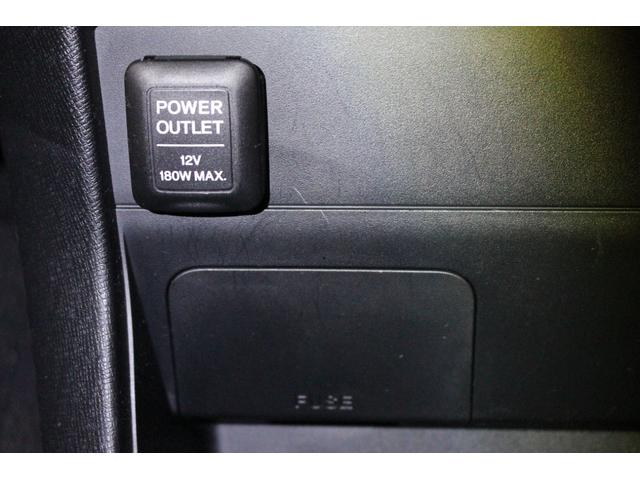 ステップワゴンスパーダ Ｚ　純正９インチナビ／両側電動スライドドア／禁煙／バックカメラ／コンフォートビューＰｋｇ／パドルシフト／ステアリングリモコン／ＨＩＤヘッドライト／アイドリングストップ／３列シート／純正１６インチＡＷ／（45枚目）