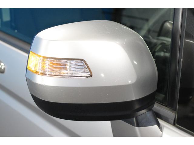 ステップワゴンスパーダ Ｚ　純正９インチナビ／両側電動スライドドア／禁煙／バックカメラ／コンフォートビューＰｋｇ／パドルシフト／ステアリングリモコン／ＨＩＤヘッドライト／アイドリングストップ／３列シート／純正１６インチＡＷ／（59枚目）