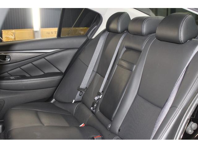 スカイライン ＧＴ　タイプＰ　禁煙車／全方位運転支援システム／黒革シート／サンルーフ／ＬＥＤヘッドライト／純正ナビ／フルセグ／Ｂｌｕｅｔｏｏｔｈ／ドラレコ／パワーシート／シートヒーター／オートライト／ＥＴＣ／ソナー／ターボ／フォグ（27枚目）