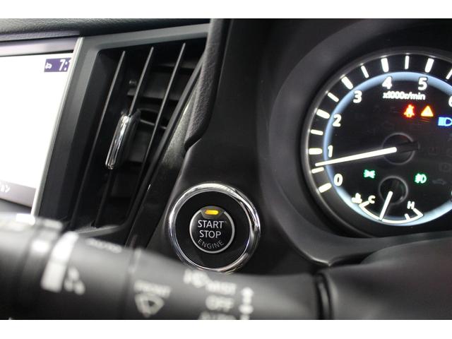 スカイライン ＧＴ　タイプＰ　禁煙車／全方位運転支援システム／黒革シート／サンルーフ／ＬＥＤヘッドライト／純正ナビ／フルセグ／Ｂｌｕｅｔｏｏｔｈ／ドラレコ／パワーシート／シートヒーター／オートライト／ＥＴＣ／ソナー／ターボ／フォグ（30枚目）