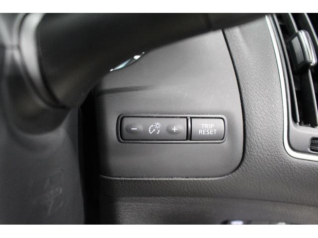 スカイライン ＧＴ　タイプＰ　禁煙車／全方位運転支援システム／黒革シート／サンルーフ／ＬＥＤヘッドライト／純正ナビ／フルセグ／Ｂｌｕｅｔｏｏｔｈ／ドラレコ／パワーシート／シートヒーター／オートライト／ＥＴＣ／ソナー／ターボ／フォグ（36枚目）