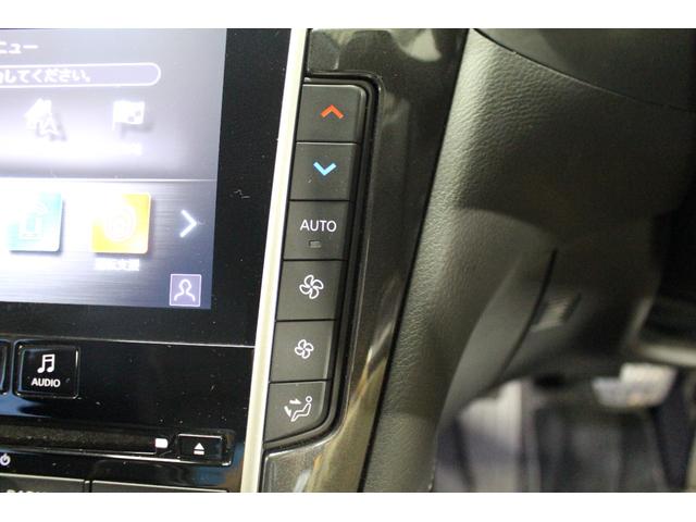 スカイライン ＧＴ　タイプＰ　禁煙車／全方位運転支援システム／黒革シート／サンルーフ／ＬＥＤヘッドライト／純正ナビ／フルセグ／Ｂｌｕｅｔｏｏｔｈ／ドラレコ／パワーシート／シートヒーター／オートライト／ＥＴＣ／ソナー／ターボ／フォグ（40枚目）