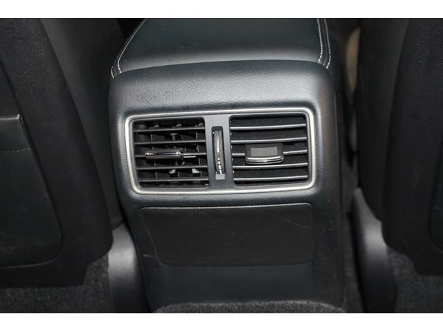 スカイライン ＧＴ　タイプＰ　禁煙車／全方位運転支援システム／黒革シート／サンルーフ／ＬＥＤヘッドライト／純正ナビ／フルセグ／Ｂｌｕｅｔｏｏｔｈ／ドラレコ／パワーシート／シートヒーター／オートライト／ＥＴＣ／ソナー／ターボ／フォグ（45枚目）