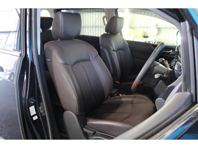 エルグランド 250ハイウェイスターS アーバンクロム 純正10インチナビ/全周囲カメラ/両側電動スライドドア/禁煙/360度セーフティアシスト/アダクティブクルーズコントロール/ドラレコ/ETC/フルセグ/ハーフレザーシート/プッシュスタート/オットマン(7枚目)