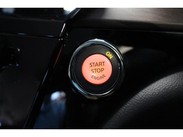 エルグランド 250ハイウェイスターS アーバンクロム 純正10インチナビ/全周囲カメラ/両側電動スライドドア/禁煙/360度セーフティアシスト/アダクティブクルーズコントロール/ドラレコ/ETC/フルセグ/ハーフレザーシート/プッシュスタート/オットマン(15枚目)