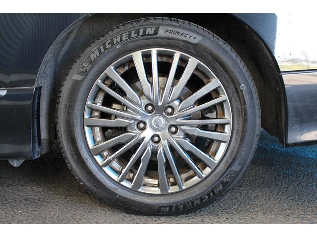 エルグランド 250ハイウェイスターS アーバンクロム 純正10インチナビ/全周囲カメラ/両側電動スライドドア/禁煙/360度セーフティアシスト/アダクティブクルーズコントロール/ドラレコ/ETC/フルセグ/ハーフレザーシート/プッシュスタート/オットマン(31枚目)