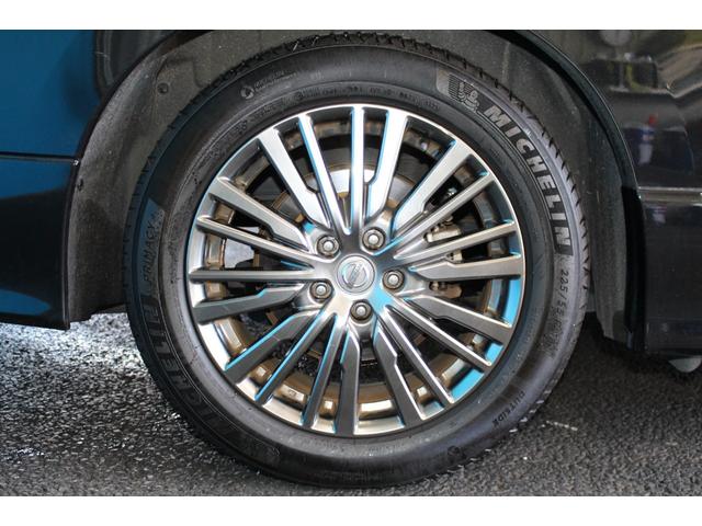 エルグランド 250ハイウェイスターS アーバンクロム 純正10インチナビ/全周囲カメラ/両側電動スライドドア/禁煙/360度セーフティアシスト/アダクティブクルーズコントロール/ドラレコ/ETC/フルセグ/ハーフレザーシート/プッシュスタート/オットマン(32枚目)