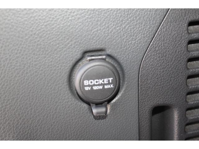 エルグランド 250ハイウェイスターS アーバンクロム 純正10インチナビ/全周囲カメラ/両側電動スライドドア/禁煙/360度セーフティアシスト/アダクティブクルーズコントロール/ドラレコ/ETC/フルセグ/ハーフレザーシート/プッシュスタート/オットマン(46枚目)