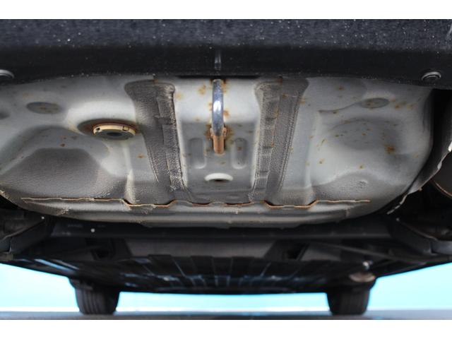 フィットハイブリッド Ｆパッケージ　禁煙車／純正ナビ／バックカメラ／フルセグ／ＬＥＤヘッドライト／ブルートゥース接続可／プッシュスタート／オートライト／ＥＴＣ／（11枚目）