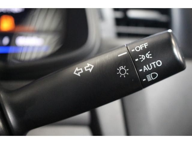 フィットハイブリッド Ｆパッケージ　禁煙車／純正ナビ／バックカメラ／フルセグ／ＬＥＤヘッドライト／ブルートゥース接続可／プッシュスタート／オートライト／ＥＴＣ／（63枚目）