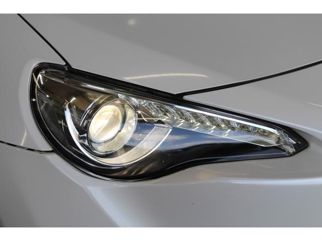 86 GT 禁煙車/6速MT車/TRDエアロ/RAYS19インチアルミホイール/HKS車高調/純正ナビ/バックカメラ/フルセグ/プッシュスタート/HIDヘッドライト/ブルートゥース接続/ETC/オートライト(28枚目)