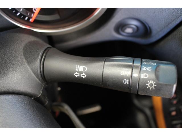 フェアレディＺ バージョンＳＴ　禁煙車／オプションカラー／Ｖａｒｉｓフルエアロ／社外マフラー／ＢＯＳＥ／パドルシフト／ステアリングリモコン／パワーシート／シートヒーター／革シート／ブルートゥース／バックカメラ／レーダー探知機／ＥＴＣ（20枚目）