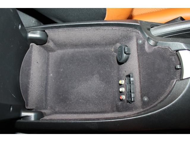 フェアレディＺ バージョンＳＴ　禁煙車／オプションカラー／Ｖａｒｉｓフルエアロ／社外マフラー／ＢＯＳＥ／パドルシフト／ステアリングリモコン／パワーシート／シートヒーター／革シート／ブルートゥース／バックカメラ／レーダー探知機／ＥＴＣ（65枚目）